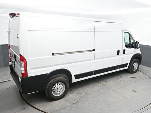 Used 2024 RAM ProMaster 2500 w/ Convenience Group FWD image 28