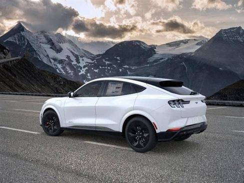 New 2025 Ford Mustang Mach-E GT image 4