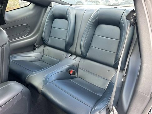 Used 2024 Ford Mustang GT Premium image 19