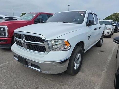 Used 2024 RAM 1500 Tradesman w/ Chrome Plus Package AWD/4WD image 4