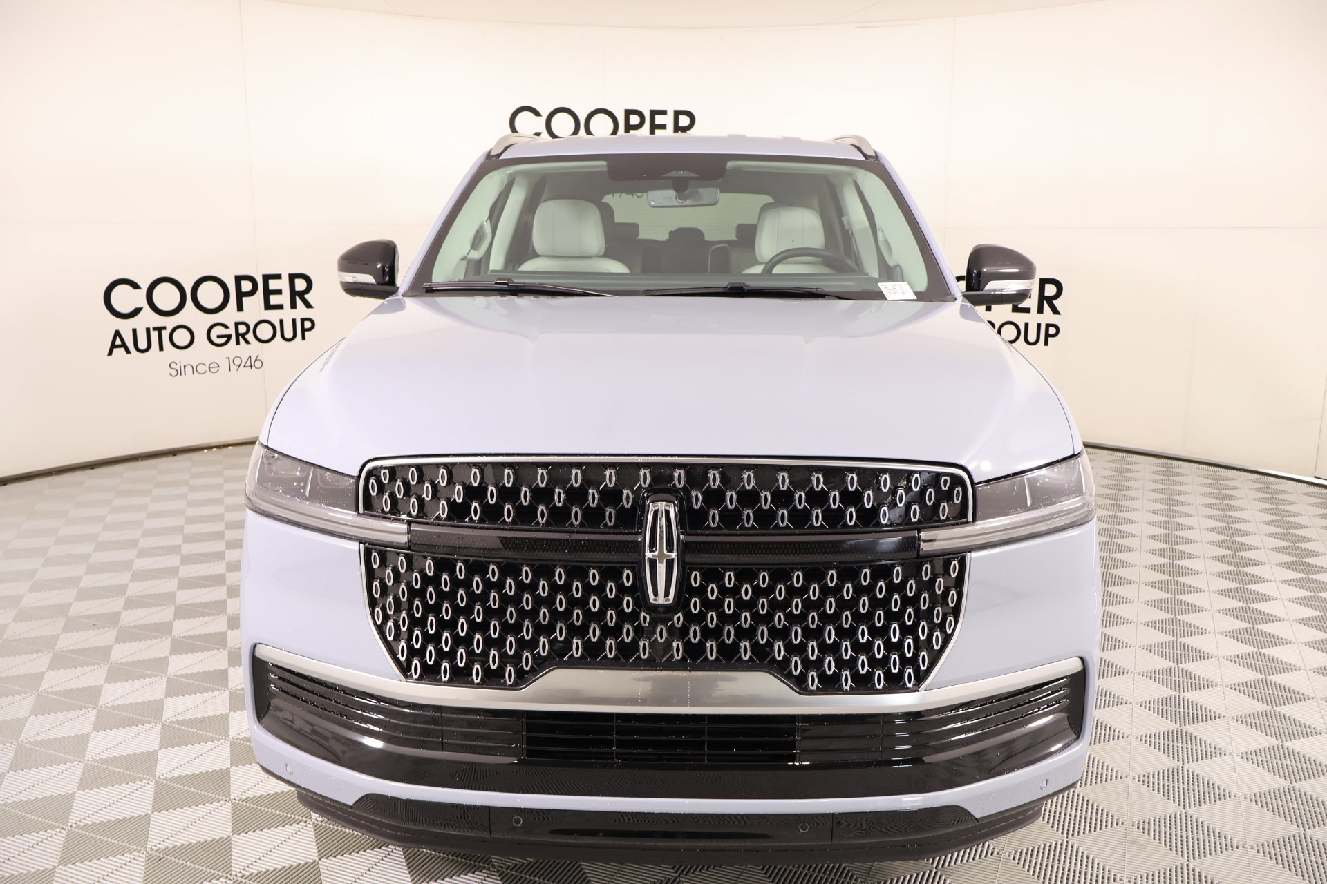 New 2026 Lincoln Navigator Premiere AWD/4WD image 10