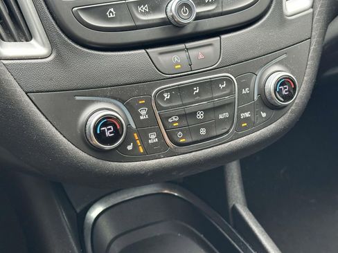 Used 2023 Chevrolet Malibu LT image 26