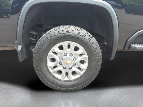 Used 2022 Chevrolet Silverado 2500 LT w/ Convenience Package AWD/4WD image 40