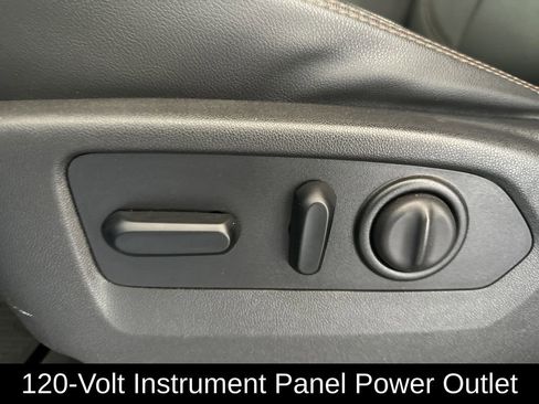 Used 2020 GMC Sierra 2500 AT4 w/ AT4 Premium Package image 16