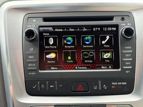 Used 2017 GMC Acadia Limited SLT AWD/4WD image 16