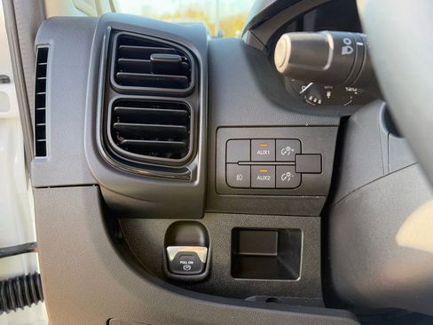 New 2026 RAM ProMaster 3500 w/ Safety Group FWD image 19