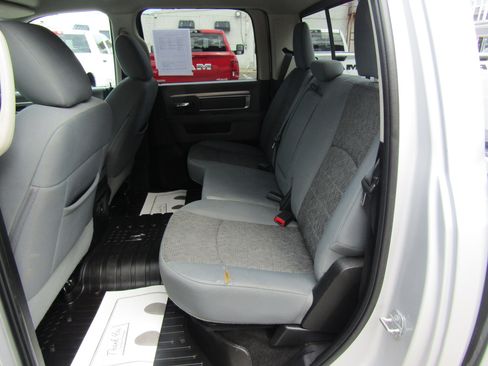 Used 2016 RAM 1500 Outdoorsman AWD/4WD image 17