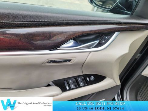 Used 2013 Cadillac XTS Premium AWD/4WD image 13