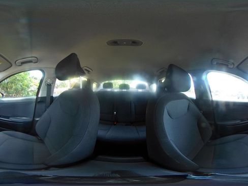 Used 2025 Kia K4 FWD image 44