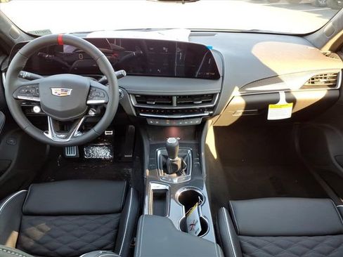New 2026 Cadillac CT5 V Blackwing w/ Carbon Fiber 2 Package RWD image 19