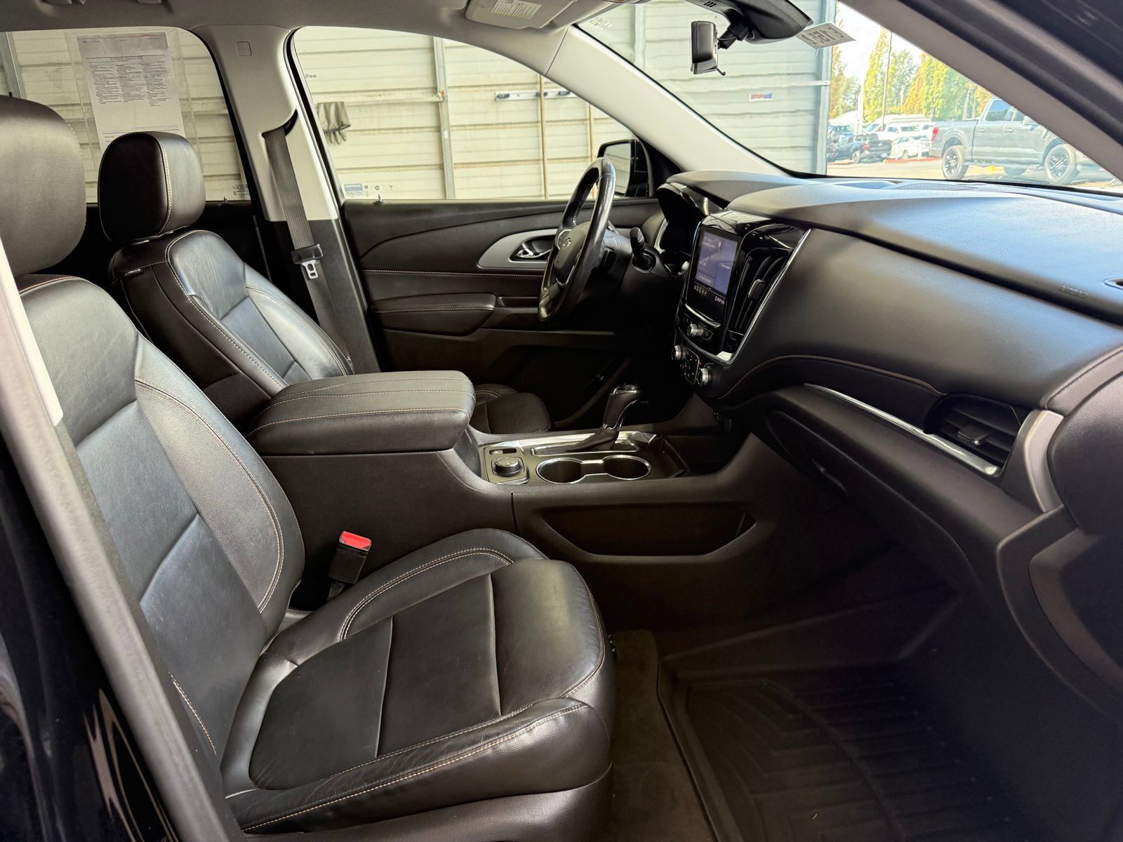 Used 2020 Chevrolet Traverse RS AWD/4WD image 9