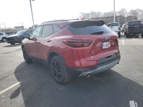 Used 2023 Chevrolet Blazer LT w/ Midnight/Sport Edition image 6