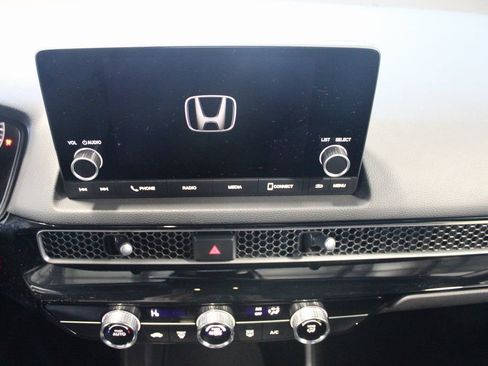 Used 2024 Honda Civic Sport image 27