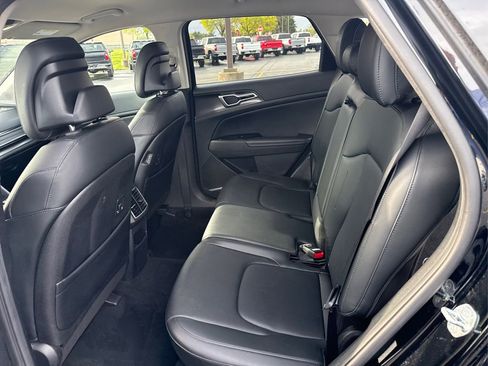 Used 2023 Kia Sportage EX FWD image 20