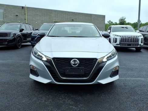 Used 2019 Nissan Altima 2.5 SR w/ SR Premium Package AWD/4WD image 4