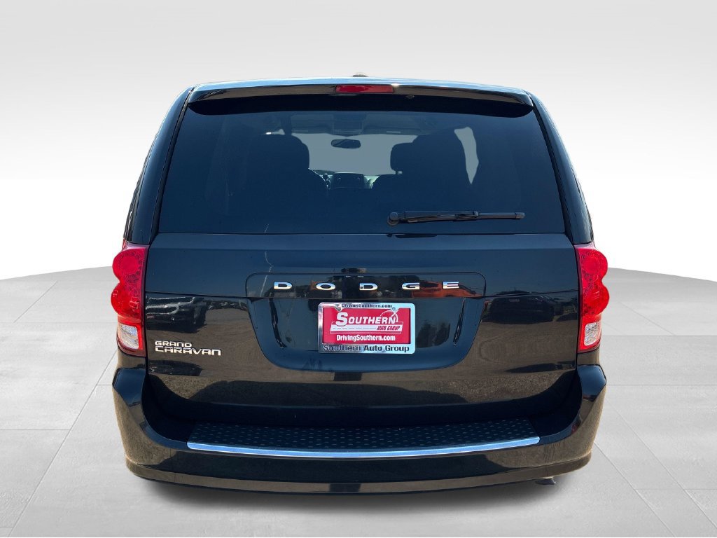 Used 2017 Dodge Grand Caravan SE w/ Power Window Group FWD image 4