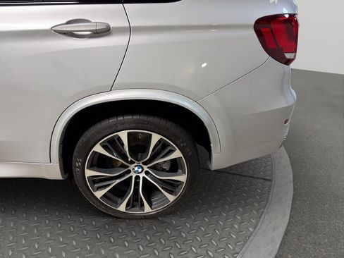 Used 2018 BMW X5 xDrive50i w/ M Sport Package AWD/4WD image 22