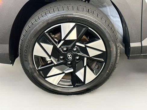 Used 2025 Hyundai Kona SEL AWD/4WD image 34