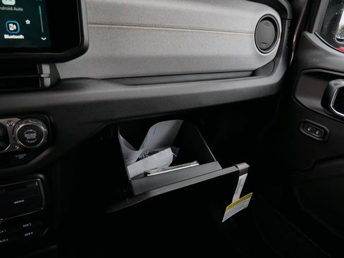 New 2026 Jeep Wrangler Unlimited Sport AWD/4WD image 40