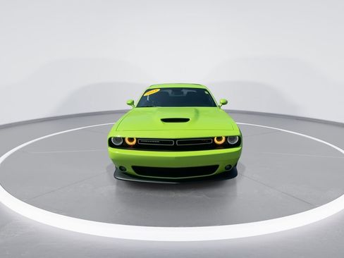 Used 2023 Dodge Challenger R/T w/ Plus Package image 3