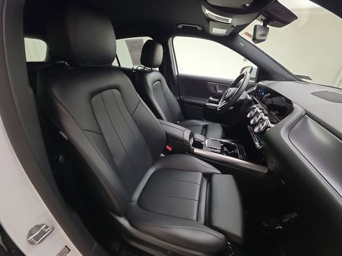 Used 2021 Mercedes-Benz GLA 250 GLA 250 image 31