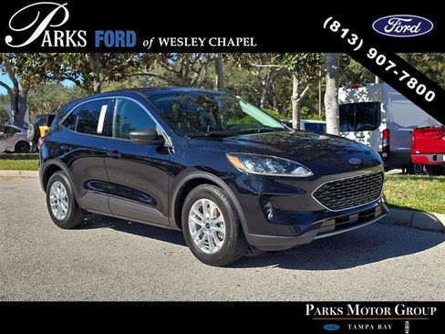 Used 2022 Ford Escape SE w/ Convenience Package image 1