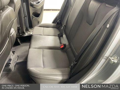 Used 2025 Buick Encore GX Preferred FWD image 27