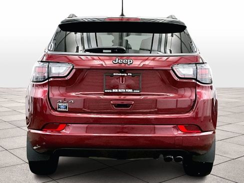 Used 2022 Jeep Compass High Altitude AWD/4WD image 4