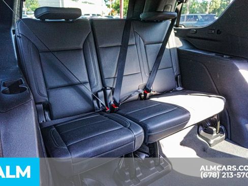Used 2025 Chevrolet Tahoe LT AWD/4WD image 23