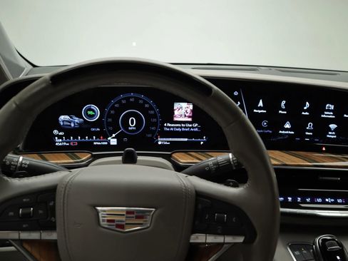 Used 2021 Cadillac Escalade Sport Platinum image 79