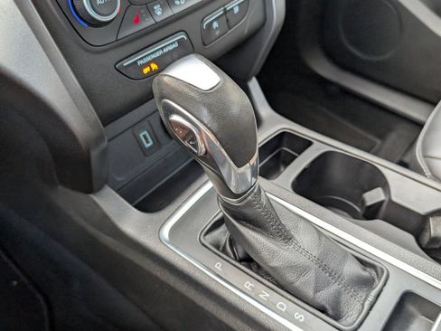 Used 2019 Ford Escape SEL image 42