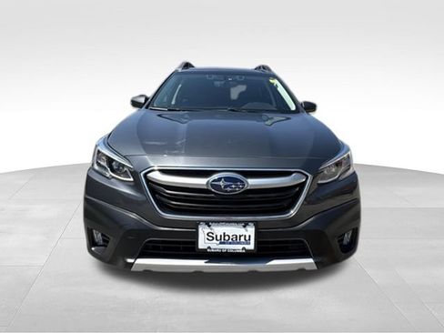Used 2020 Subaru Outback Limited AWD/4WD image 2