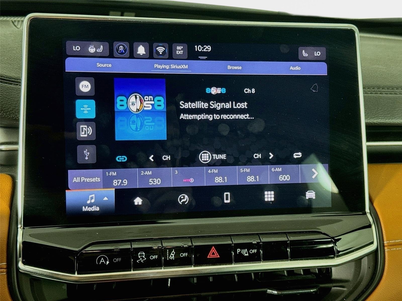 Used 2025 Jeep Compass Limited AWD/4WD image 14