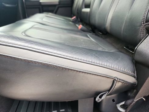 Certified 2019 Ford F250 Platinum w/ Platinum Ultimate Package AWD/4WD image 26