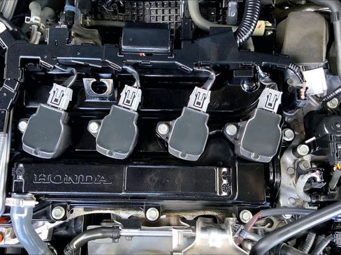 Used 2025 Honda CR-V EX-L image 31