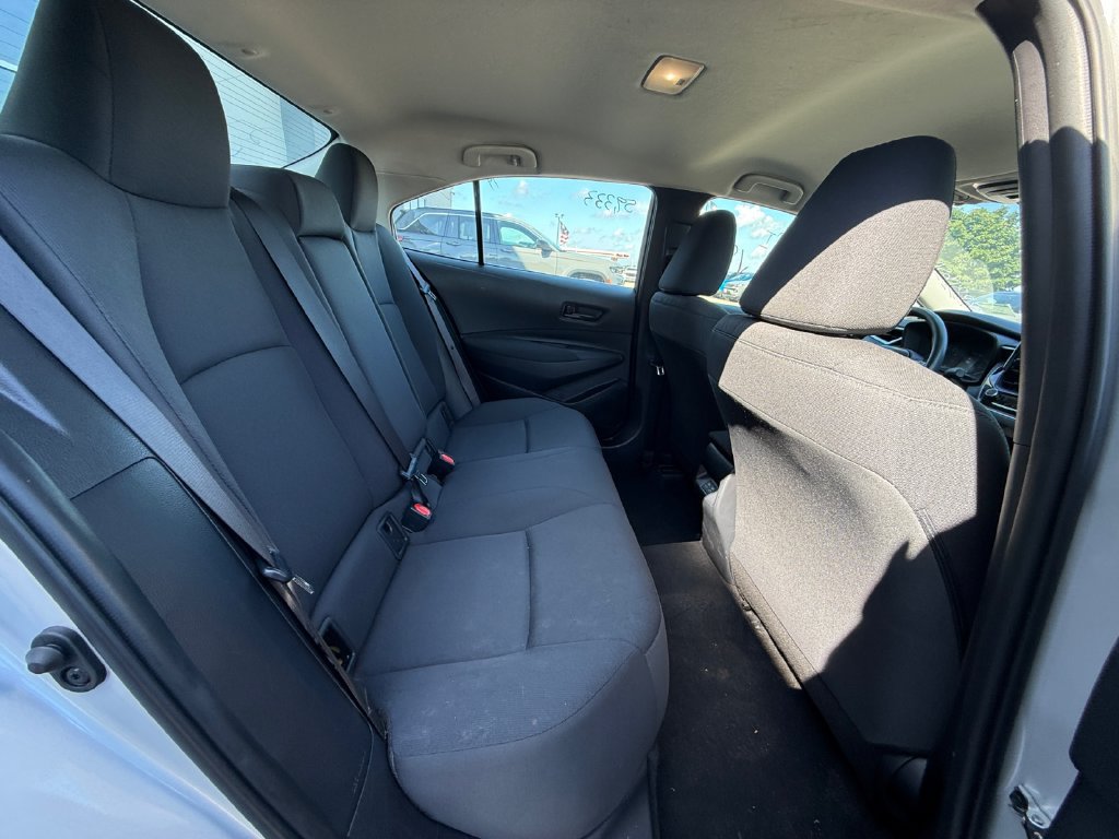 Used 2024 Toyota Corolla LE FWD image 36