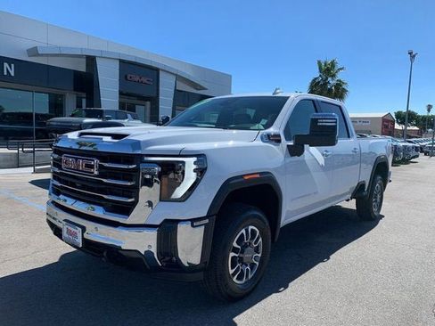 New 2025 GMC Sierra 2500 SLT w/ SLT Convenience Package image 2
