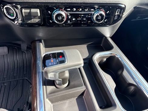 New 2026 GMC Sierra 1500 Elevation w/ Elevation Premium Package AWD/4WD image 20
