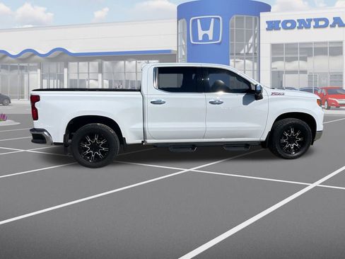 Used 2022 Chevrolet Silverado 1500 LTZ w/ Technology Package image 10