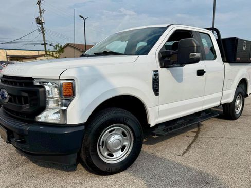 Used 2020 Ford F250 XL w/ Power Equipment Group RWD image 2