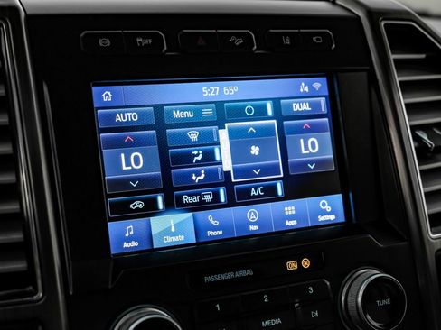 Used 2020 Ford F250 Limited image 30