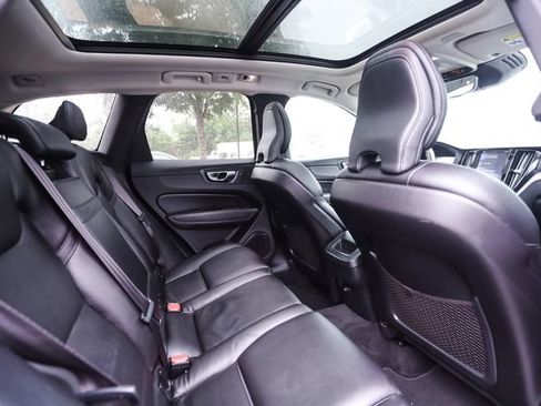 Used 2020 Volvo XC60 T5 Momentum AWD/4WD image 51