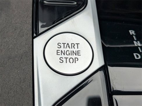 New 2026 BMW X5 sDrive40i w/ Climate Comfort Package image 32