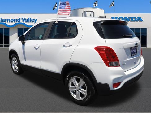 Used 2020 Chevrolet Trax LS FWD image 4