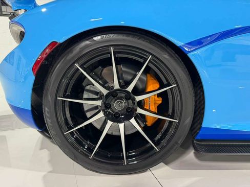 Used 2015 McLaren P1 image 48