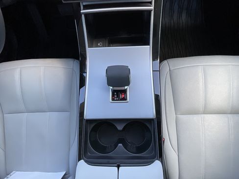 Used 2024 Land Rover Range Rover Evoque S image 20