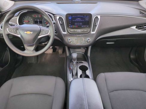 Used 2023 Chevrolet Malibu LT image 21