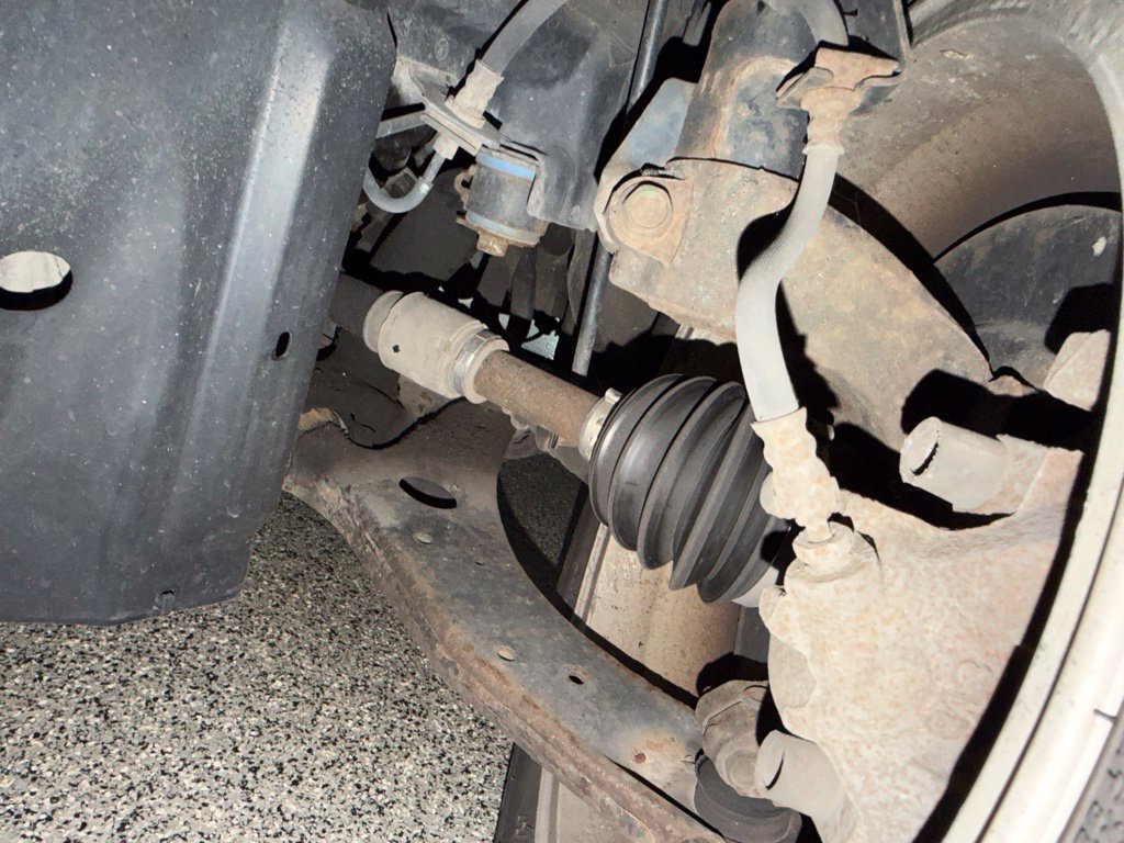 Used 2012 MAZDA MAZDA5 Sport FWD image 14