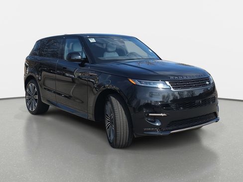 New 2026 Land Rover Range Rover Sport Dynamic SE image 3