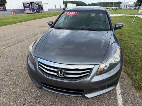 Used 2012 Honda Accord EX image 4